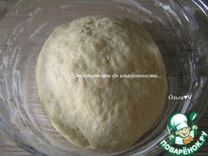 Открытый пирог с вишней