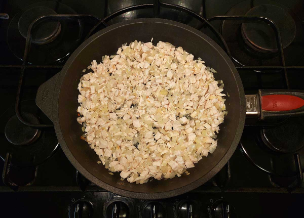 Слойки с курицей и сыром
