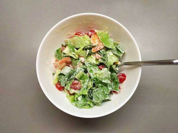 Салат «Цезарь» с креветками Салат «Цезарь» с креветками