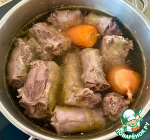 Шейное заливное. Шеи индюшачьи Шейное заливное. Шеи индюшачьи