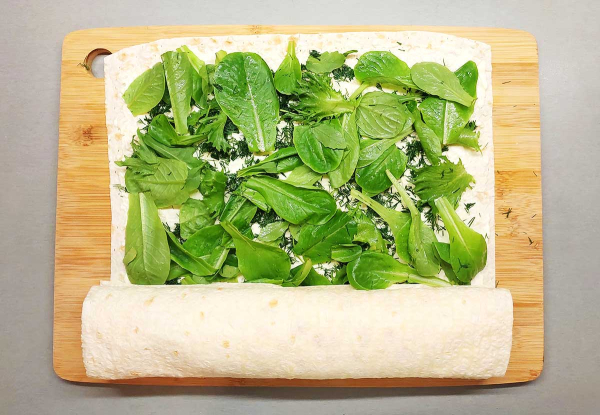 Рулет из лаваша с крабовыми палочками Рулет из лаваша с крабовыми палочками