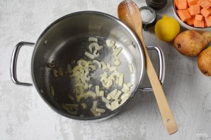 Суп-пюре с грушей Суп-пюре с грушей