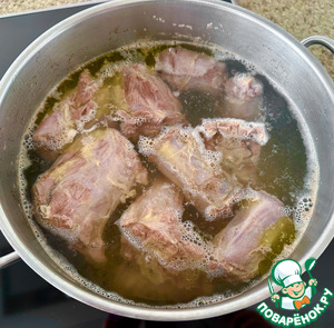 Шейное заливное. Шеи индюшачьи Шейное заливное. Шеи индюшачьи