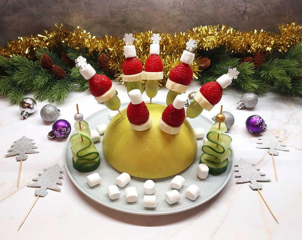 Фруктовые канапе «Дед Мороз» Фруктовые канапе «Дед Мороз»