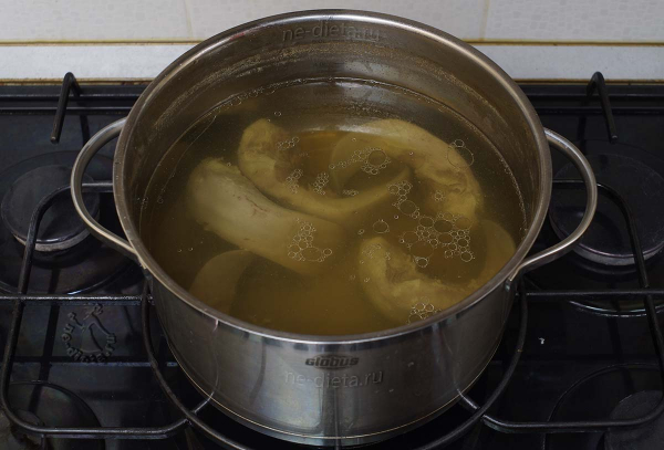 Язык свиной отварной Язык свиной отварной